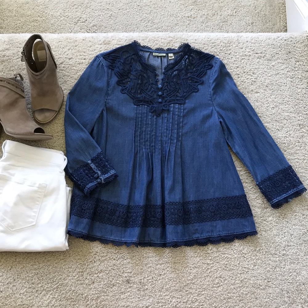 Anthropologie Laced Chambray Top - Picture 2 of 7